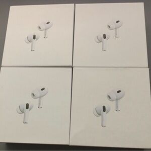 AirPods Pro wireless charging case